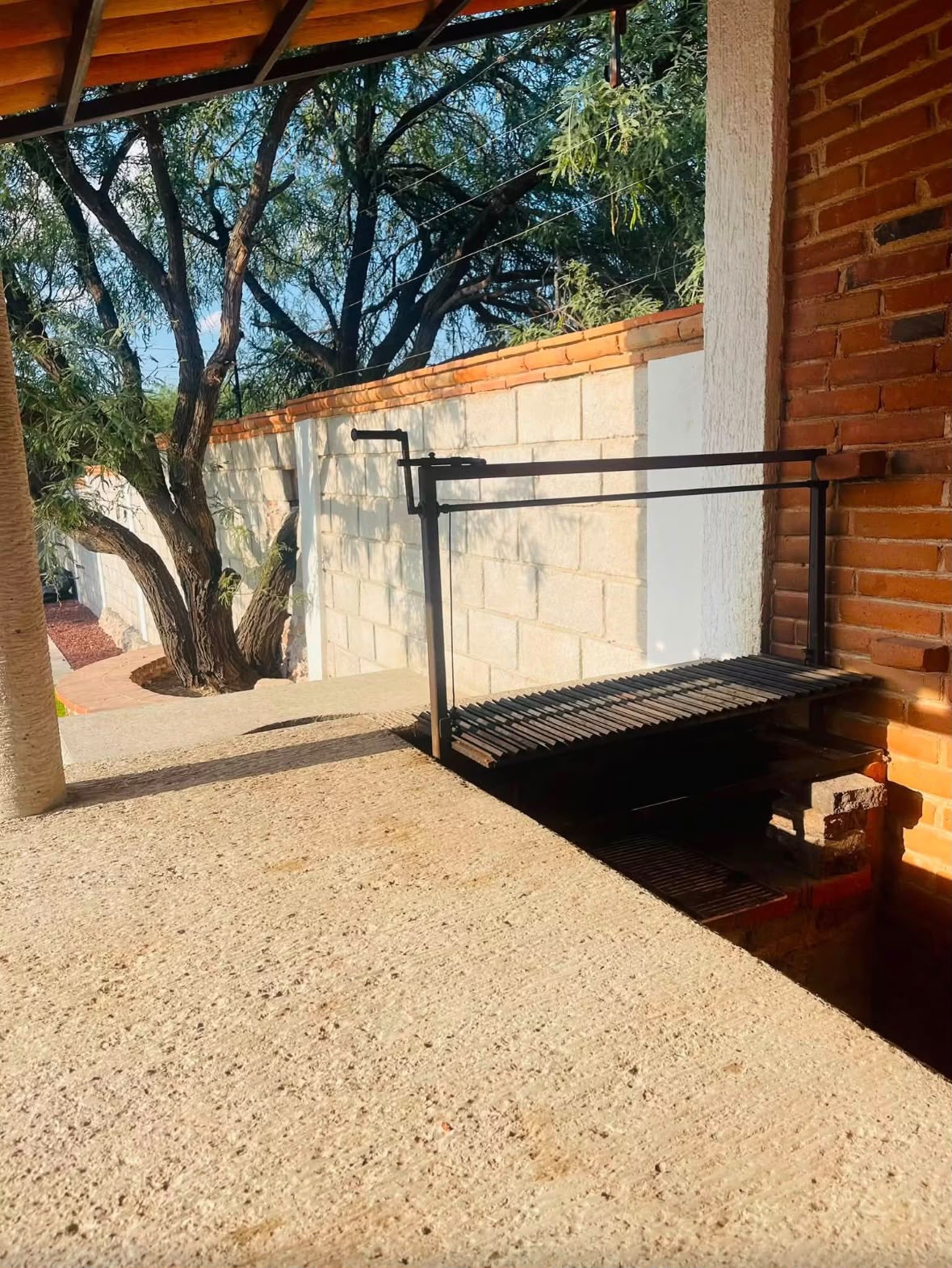 Área de asador y horno tradicional